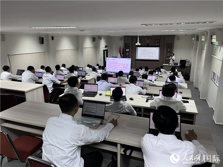 學習現(xiàn)場。人民網記者 張杰攝