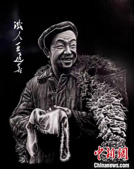 “90后”在酒泉：鍥而不舍，鐵筆生花，他只拿作品說(shuō)話