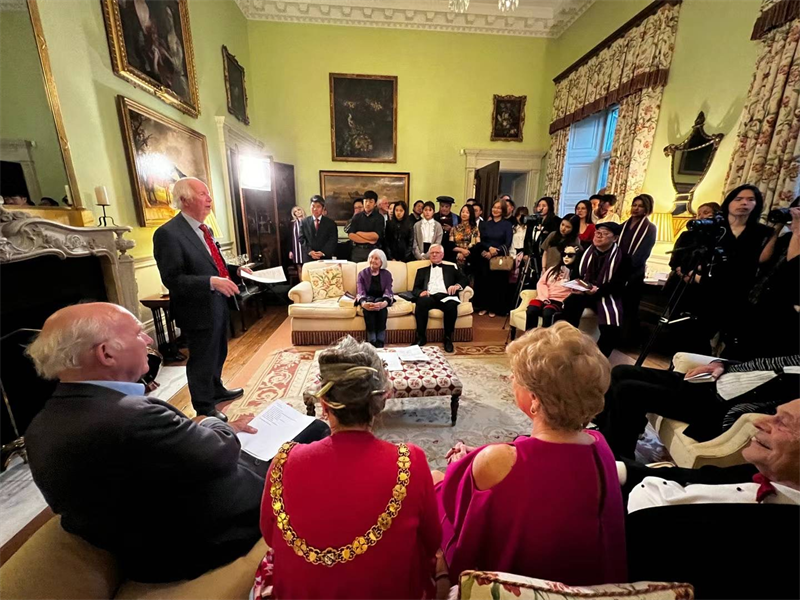 藝術(shù)節(jié)舉辦的人文交流活動。主辦方供圖