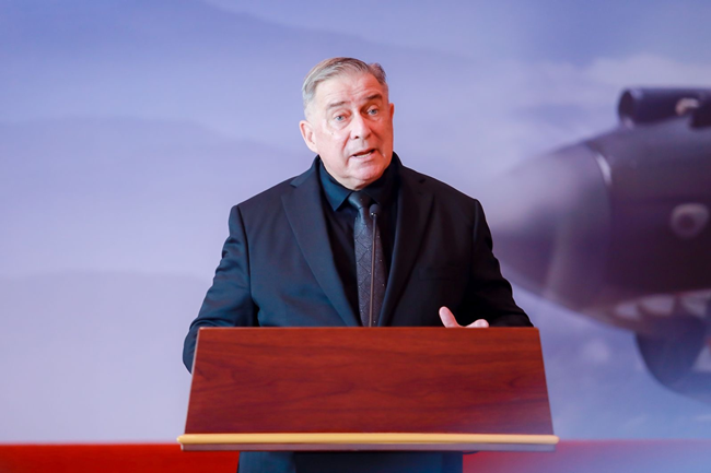 2023年10月30日，美中航空遺產(chǎn)基金會主席杰弗里·格林在中國人民抗日戰(zhàn)爭紀(jì)念館的活動中發(fā)表講話。中國人民對外友好協(xié)會供圖