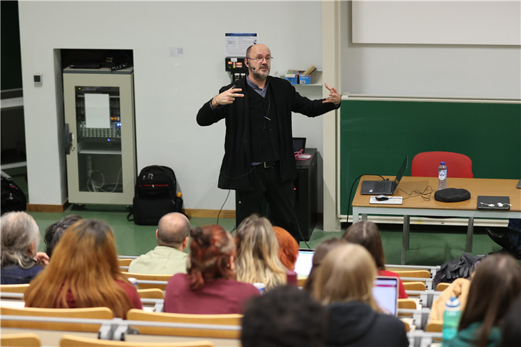 圖為講座現(xiàn)場。布魯塞爾中國文化中心供圖