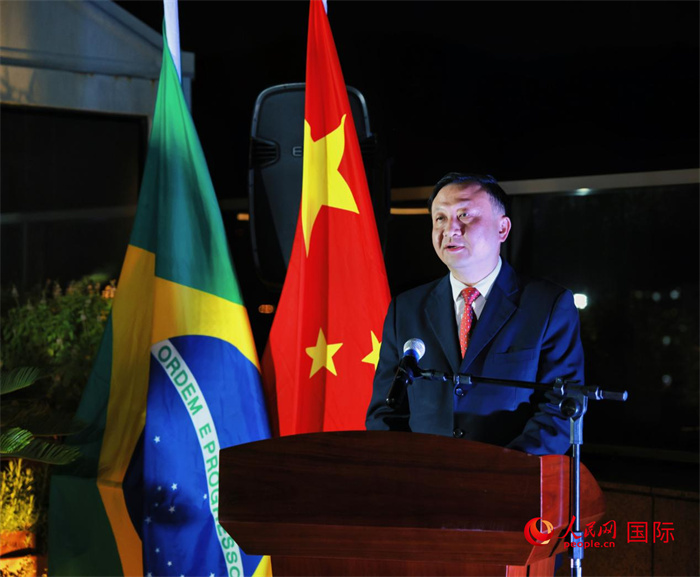 上海市副市長華源發(fā)表致辭。人民網(wǎng)記者宋亦然攝