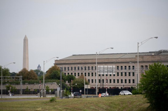 這是2021年8月3日在美國(guó)弗吉尼亞州阿靈頓拍攝的五角大樓。新華社記者劉杰攝