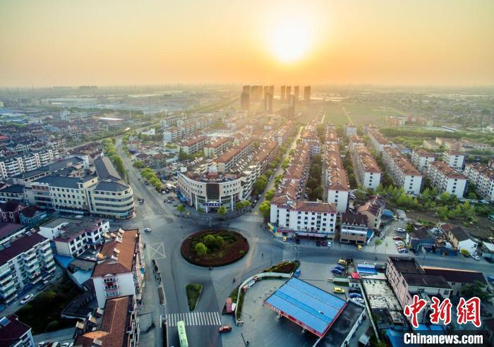 資料圖；位于上海南郊奉賢區(qū)最東部的四團(tuán)鎮(zhèn)。 供圖