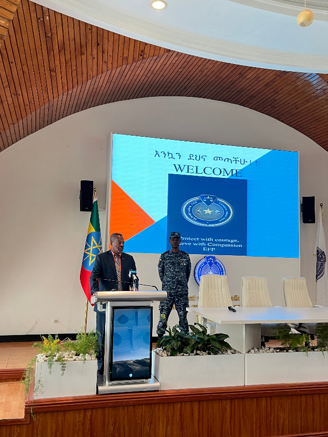 圖為埃塞警察大學(xué)校長(zhǎng)梅斯芬·阿貝貝致辭。亞的斯亞貝巴大學(xué)孔子學(xué)院供圖