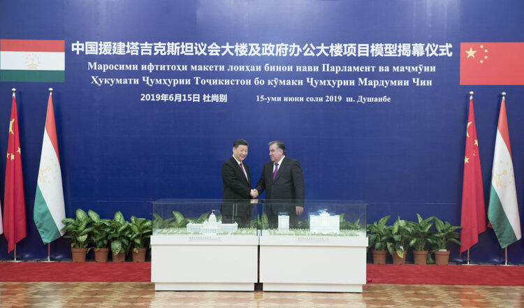 第1視點丨這兩座大樓，見證著中塔友誼