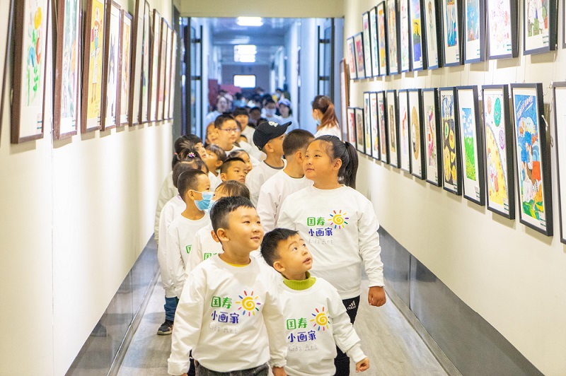 國壽小畫家創(chuàng)意作品征集活動啟幕。單位供圖