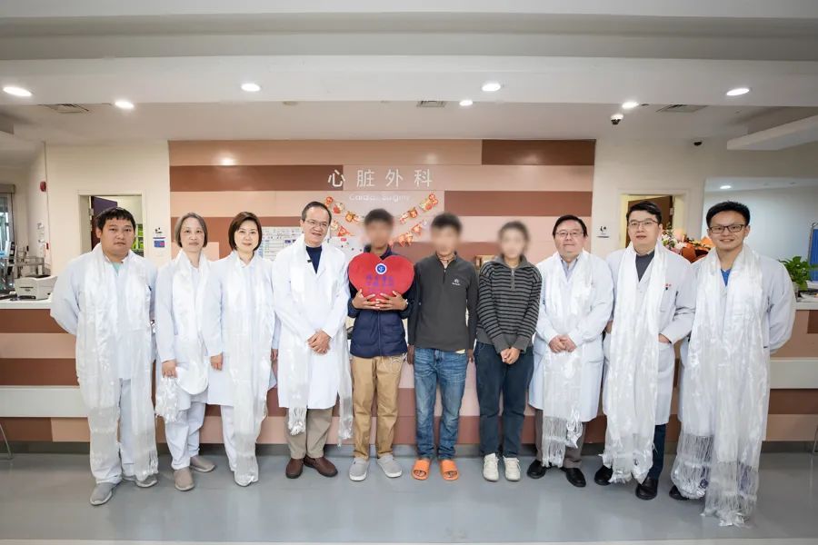 17歲少年咳嗽發(fā)熱15天，找不到感染原因！一查心臟更嚇人！上海醫(yī)生出手→