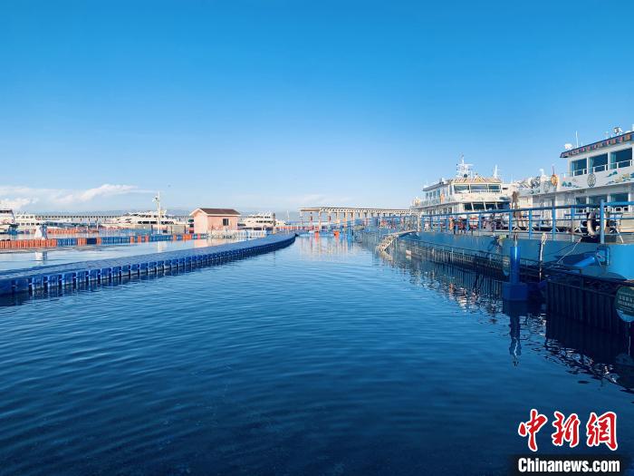 圖為青海湖一角。(資料圖) 張傲 攝