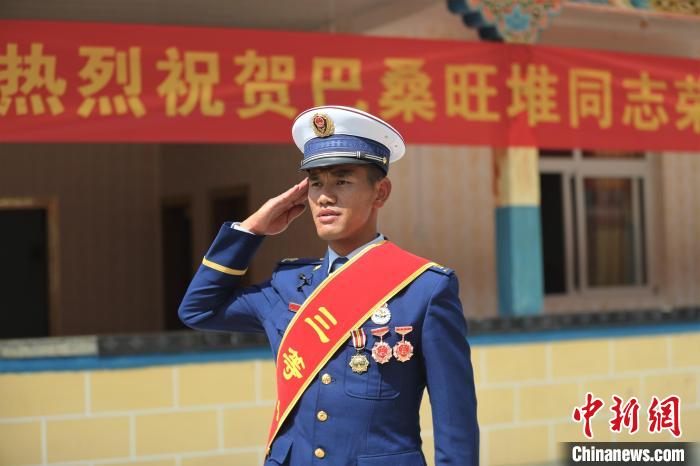 護(hù)西藏“江南”森林生態(tài)安全、提升專業(yè)技能兩位消防員獲個(gè)人三等功
