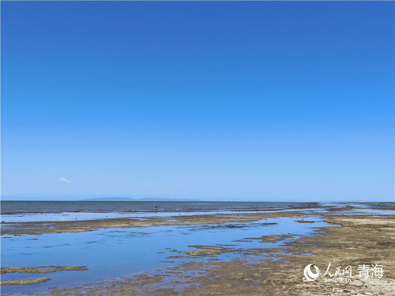   青海湖仙女灣。人民網(wǎng) 張莉萍攝