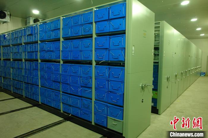 圖為國(guó)家農(nóng)作物種質(zhì)資源復(fù)份庫(kù)(西寧)。　青海省農(nóng)業(yè)農(nóng)村廳供圖