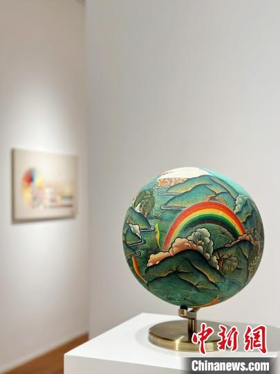 展覽現(xiàn)場?！□囆g(shù)中心 供圖