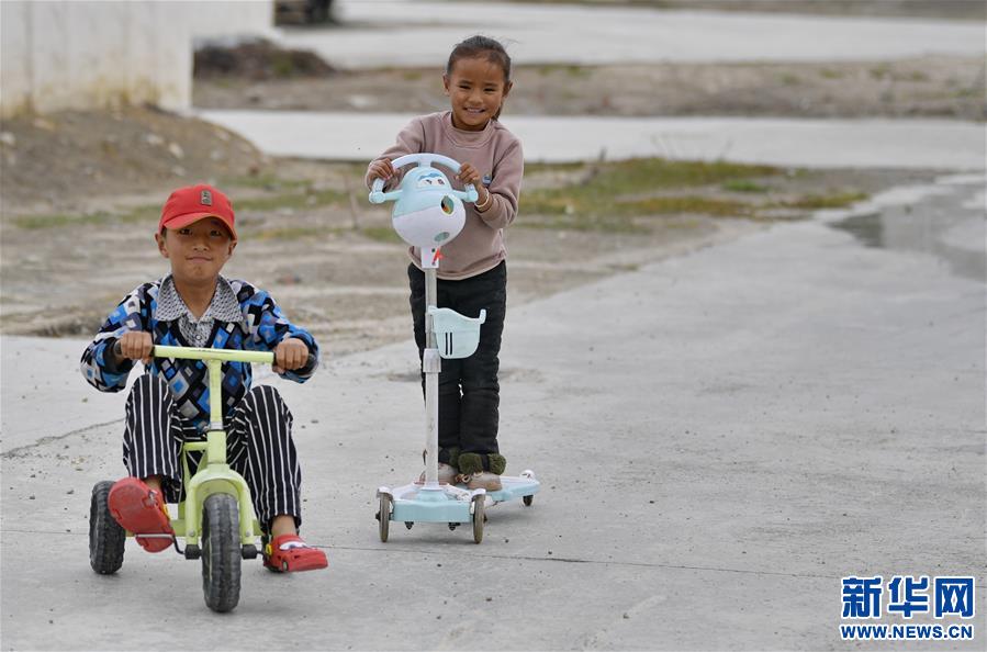 (脫貧攻堅)(7)西藏當雄:易地搬遷群眾奔小康