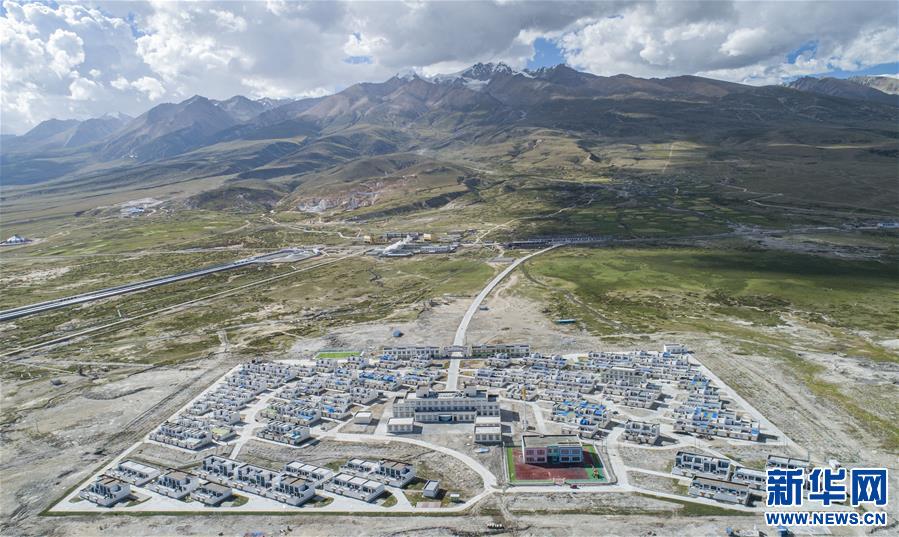 （新華全媒頭條·走向我們的小康生活·圖文互動）（1）扎西德勒，我們的新家園——西藏易地扶貧搬遷搬出幸福美好新生活