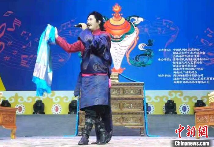 祁連山下“阿柔逗曲”傳承人:用羊糞蛋記錄的“財富”不能丟