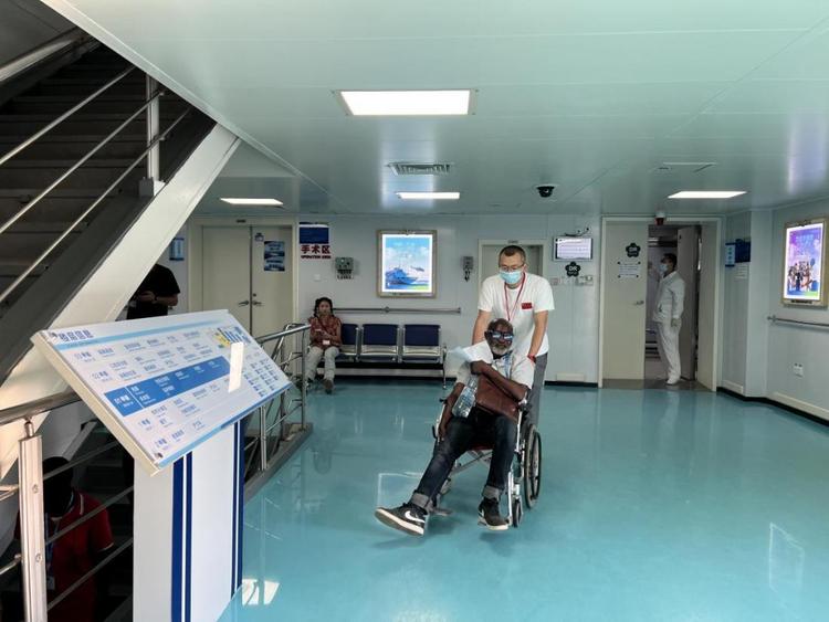 非洲各界點(diǎn)贊“和平方舟”:對中國為世界發(fā)展所做的一切說“謝謝”