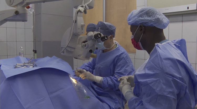 非洲各界點(diǎn)贊“和平方舟”:對中國為世界發(fā)展所做的一切說“謝謝”