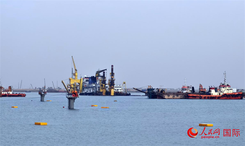 祖拜爾海底隧道施工場(chǎng)景。人民網(wǎng)記者管克江攝