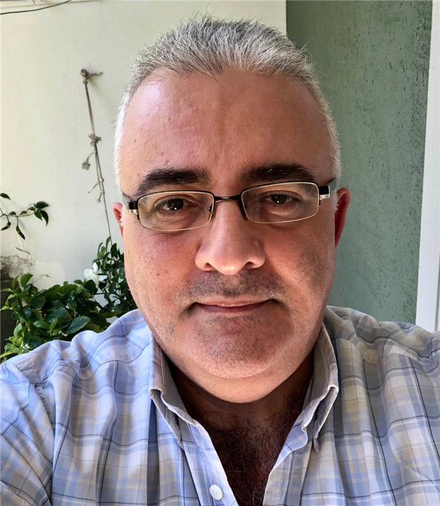 阿亞斯自拍照。受訪者供圖