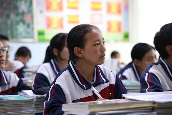 講好中華民族共同體故事，讓網(wǎng)絡(luò)“連心”更“聚心”