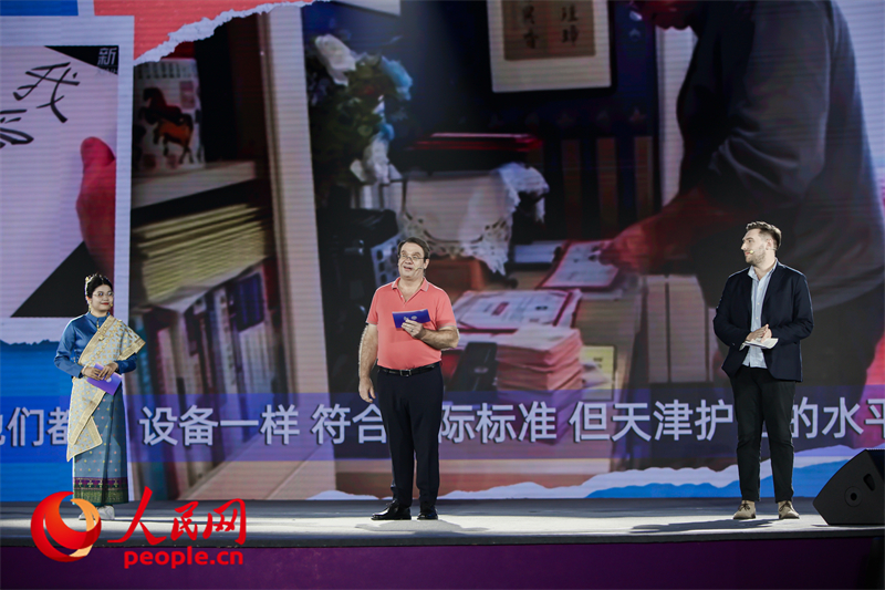 從左至右分別為馬星彤、皮安睿、柯明可。人民網(wǎng)記者 于凱攝