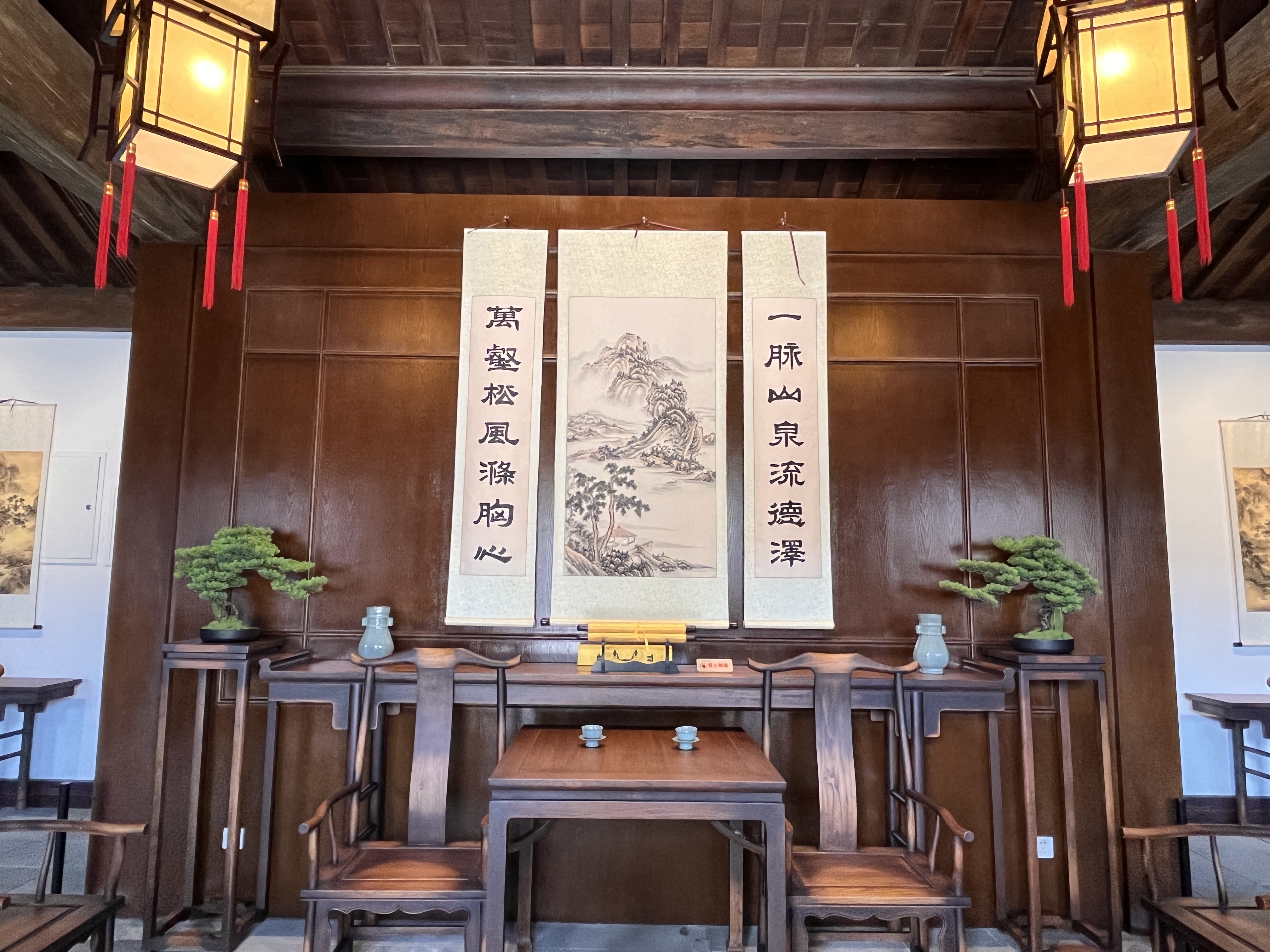 【2024打卡中國(guó)】穿越時(shí)空的對(duì)話:外國(guó)網(wǎng)紅探索包公故里文化園(組圖)_fororder_微信圖片_20240923155309