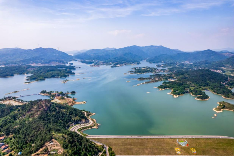 牛車(chē)河環(huán)庫(kù)鄉(xiāng)村振興產(chǎn)業(yè)路。受訪方供圖