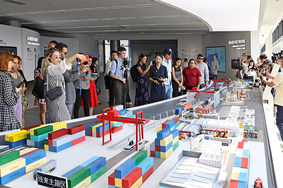 時政微觀察丨再次考察西部陸海新通道，總書記提出新要求