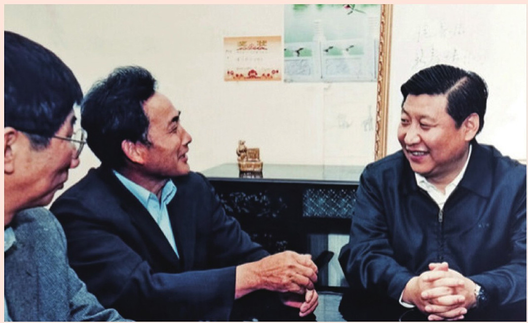 2003年4月24日，時任浙江省委書記習(xí)近平在浙江下姜村調(diào)研。