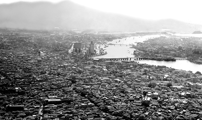 拍攝于1983年的蒼霞舊貌。游源飛攝