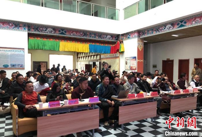 青海:舉行玉樹《格薩爾》藝人學術(shù)鑒定會加強史詩活態(tài)傳承