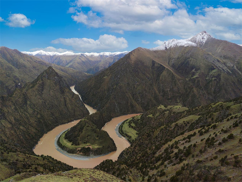 三江源美景。圖片來(lái)源：農(nóng)牧民大自然攝影隊(duì)