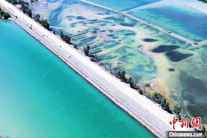 航拍貴德縣黃河?！●R銘言 攝