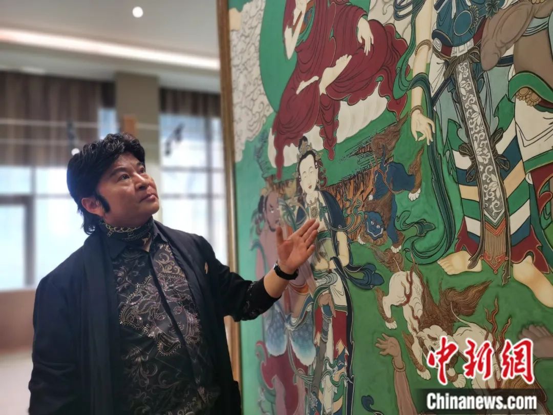 國(guó)家一級(jí)美術(shù)師劉觖。張?zhí)砀?攝