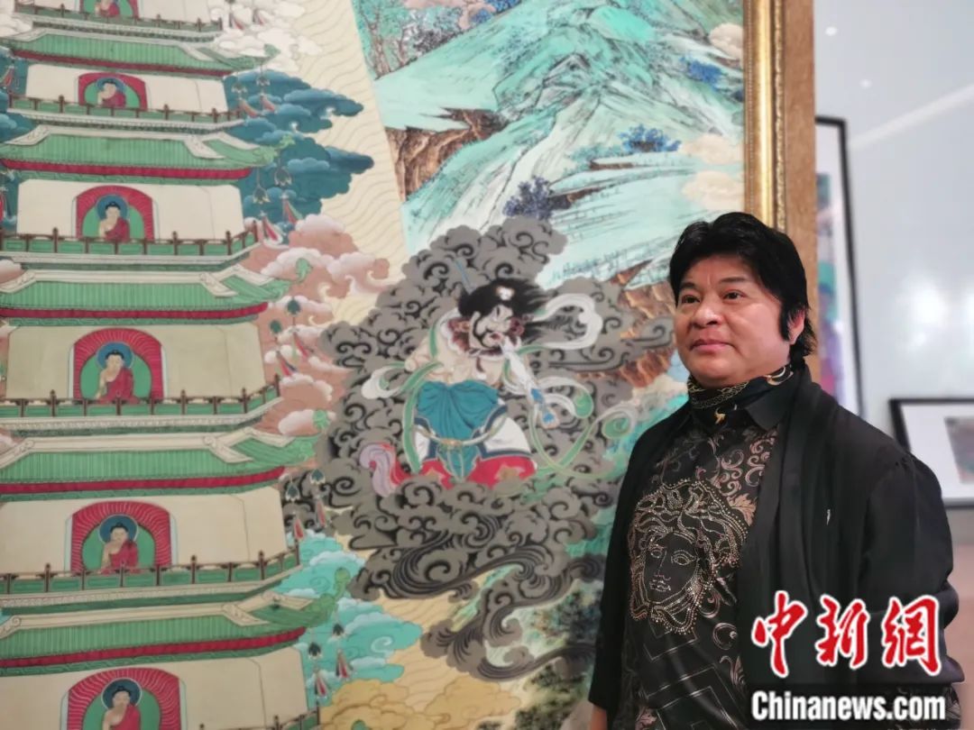 國(guó)家一級(jí)美術(shù)師劉觖。張?zhí)砀?攝