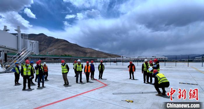 圖為驗收組驗收項目?！〉┰鐾?攝