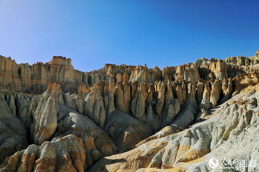 札達土林。人民網 李海霞攝