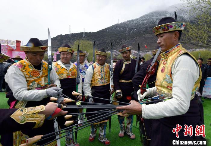 3月28日，參加響箭比賽的選手們。　李林 攝