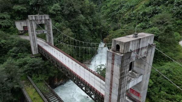 幾代建設(shè)者，歷經(jīng)半個(gè)多世紀(jì)完成！這是一條怎樣的公路？